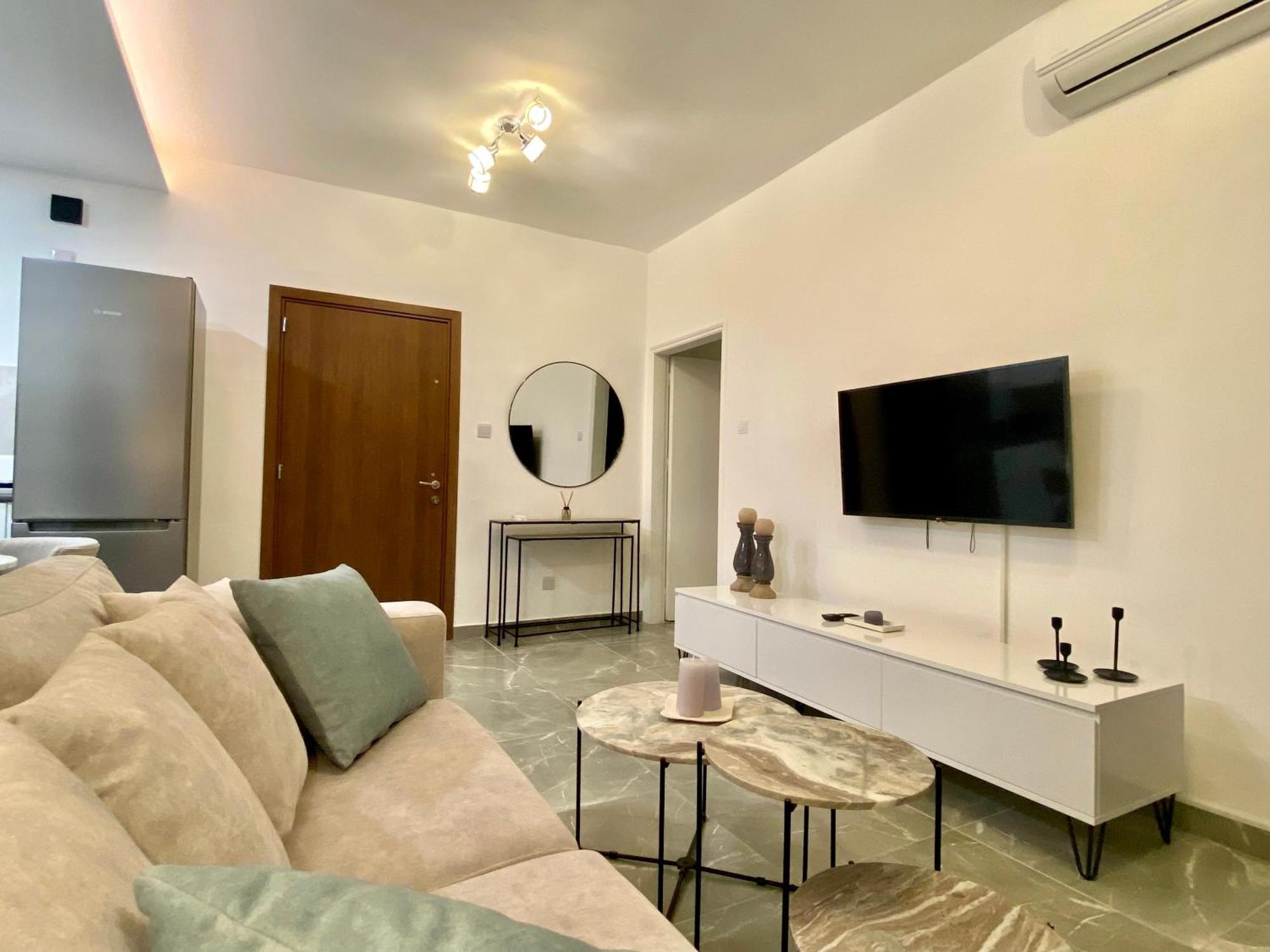 White Arches Apt #2 By Trulycyprus Limassol Exteriör bild